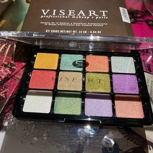 Limited Edition Viseart Coy Palette